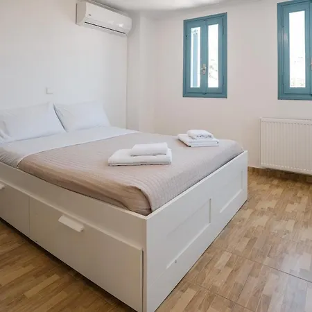 Aura Santorini - The By μρs Сasa de vacaciones